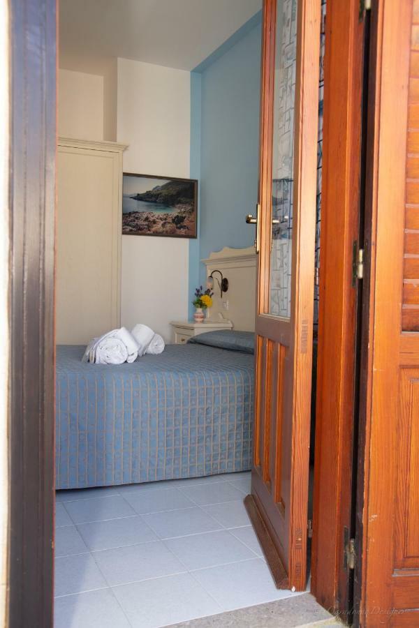 Camping Village La Pineta San Vito Lo Capo Exterior photo